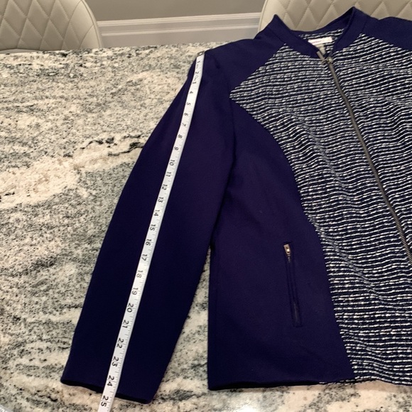 TanJay zip up sweater/jacket  size 18, blue/white with silver specs, 2 pockets - Picture 9 of 14